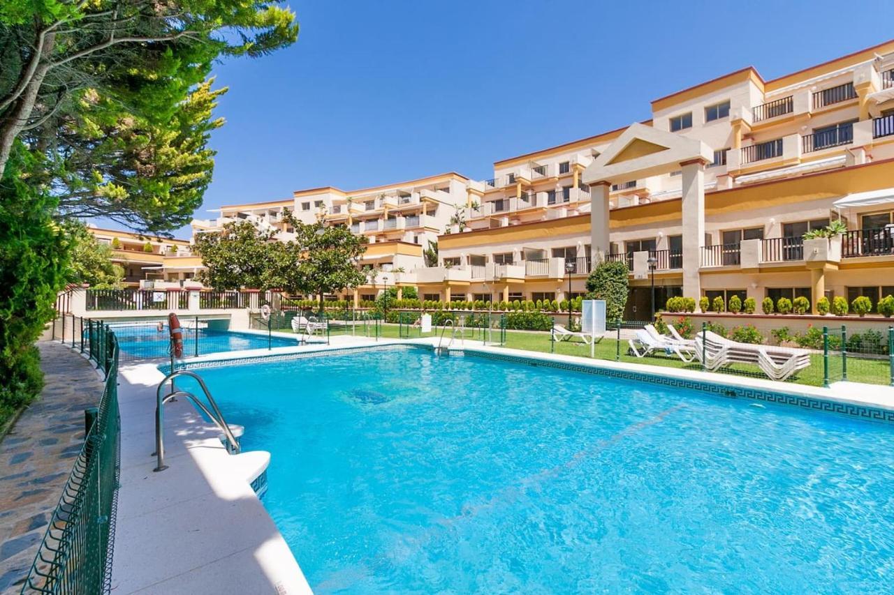 Apartemen Oleholidays 402 Romana Playa Junto Al Mar Marbella
